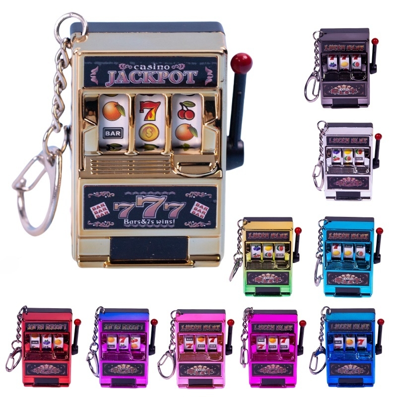 Mini Slot Machine Keychain